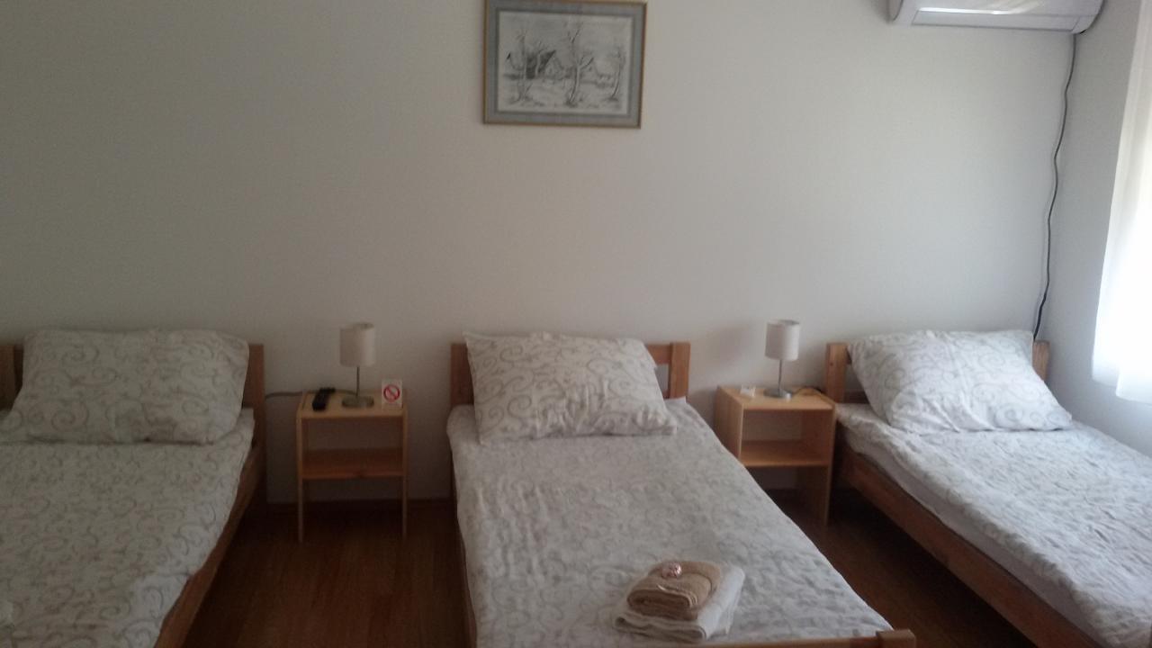 Fortuna Apartments Pacir Esterno foto